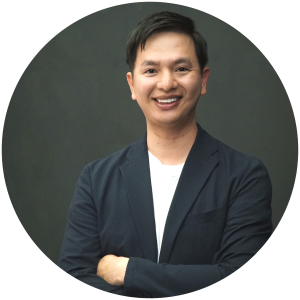 Cố vấn Hoàng Thế Hưng